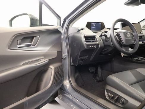 New 2026 Toyota Prius XLE AWD/4WD image 9