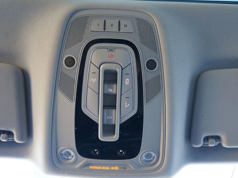 Used 2018 Audi Q5 Prestige w/ Prestige Package image 33