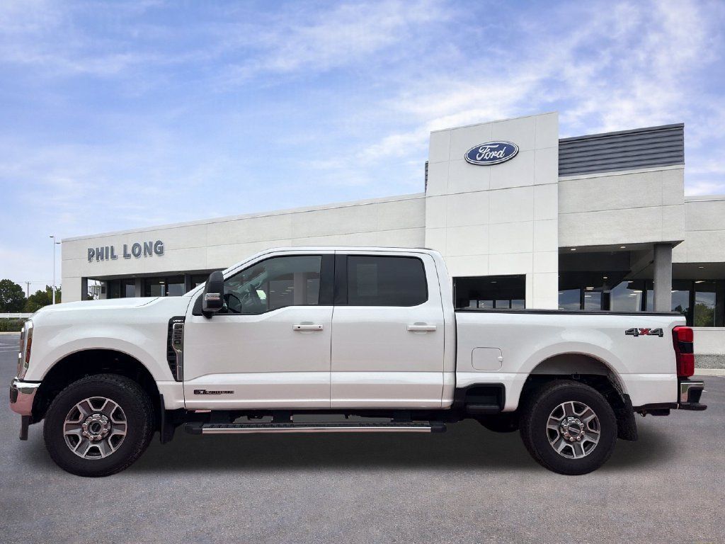 Certified 2025 Ford F250 Lariat AWD/4WD image 5