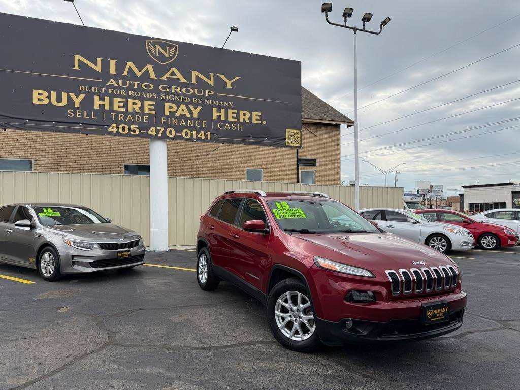 Used 2015 Jeep Cherokee Latitude w/ Comfort/Convenience Group FWD image 41