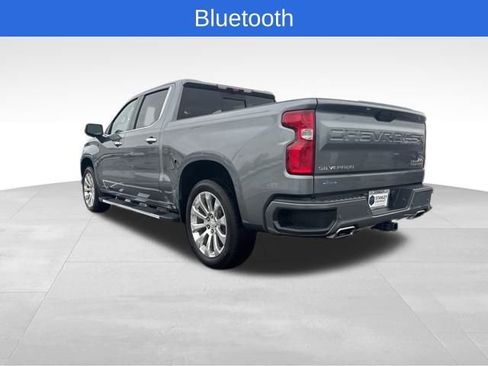 Used 2021 Chevrolet Silverado 1500 High Country w/ Technology Package image 6