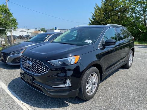 Used 2024 Ford Edge SEL w/ Convenience Package AWD/4WD image 4