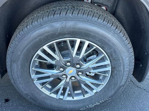 New 2026 Chevrolet Traverse LT w/ Driver Confidence Package image 24