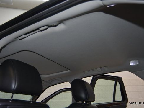 Used 2010 Cadillac DTS Premium w/ Driver Awareness Package image 22