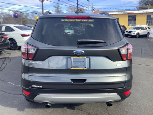 Used 2018 Ford Escape SE w/ SE Sync 3 Package image 6
