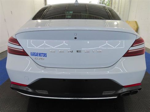 Used 2023 Genesis G70 2.0T image 11