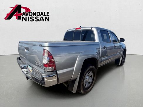 Used 2015 Toyota Tacoma PreRunner w/ SR5 Package RWD image 4