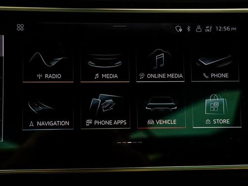 Used 2024 Audi Q8 Prestige w/ Prestige Package image 25