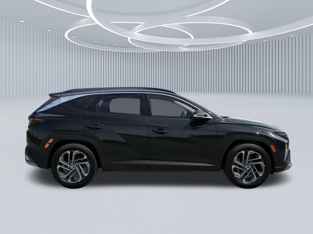New 2026 Hyundai Tucson Limited FWD image 7