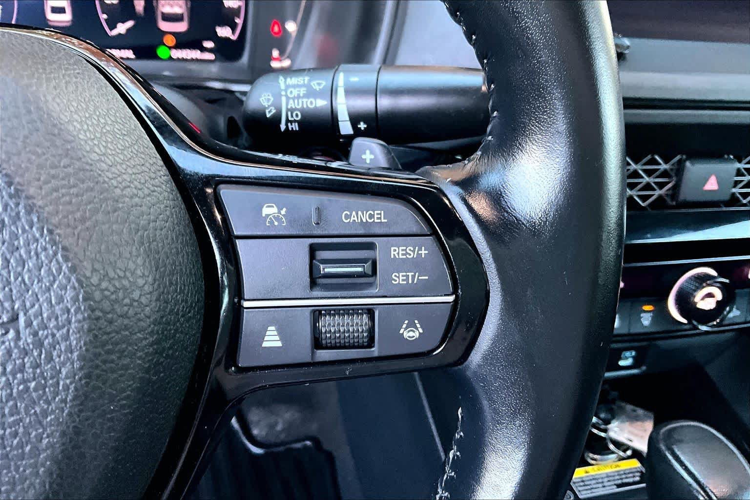 Used 2023 Honda Accord Touring image 23