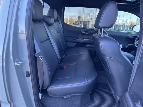 Used 2023 Toyota Tacoma TRD Sport w/ TRD Premium Sport Package image 13