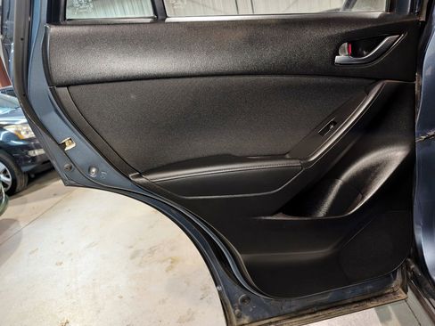 Used 2016 MAZDA CX-5 Sport image 18