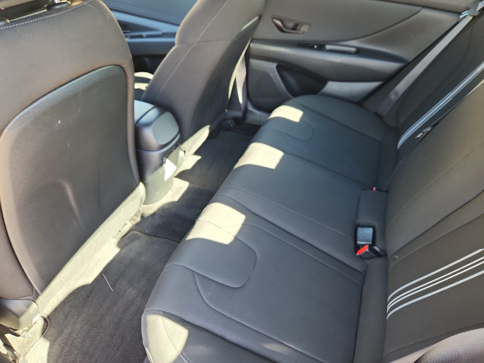 Used 2025 Hyundai Elantra Sport FWD image 11