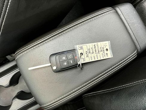 Used 2016 Buick Cascada Premium FWD image 35