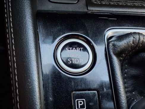 Certified 2024 Nissan Kicks SV image 22