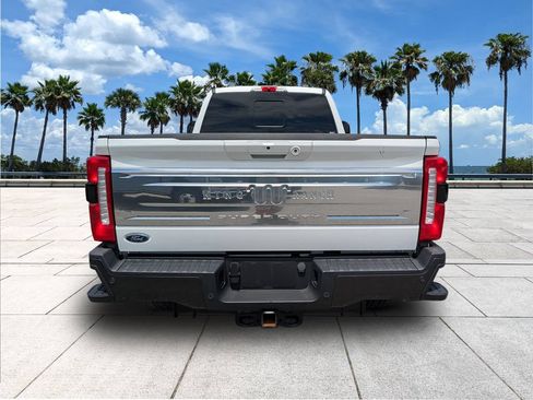 Used 2024 Ford F350 King Ranch AWD/4WD image 7