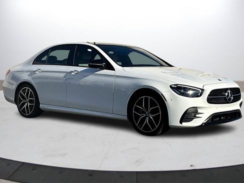 Used 2022 Mercedes-Benz E 350 Sedan image 2