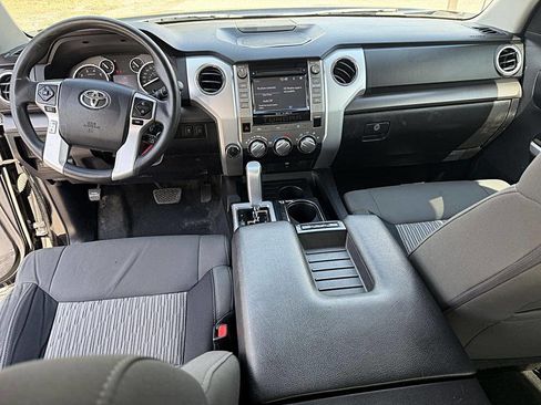 Used 2015 Toyota Tundra SR5 w/ TRD Off Road Package image 10