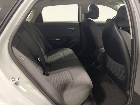 Used 2025 Kia K4 EX FWD image 19