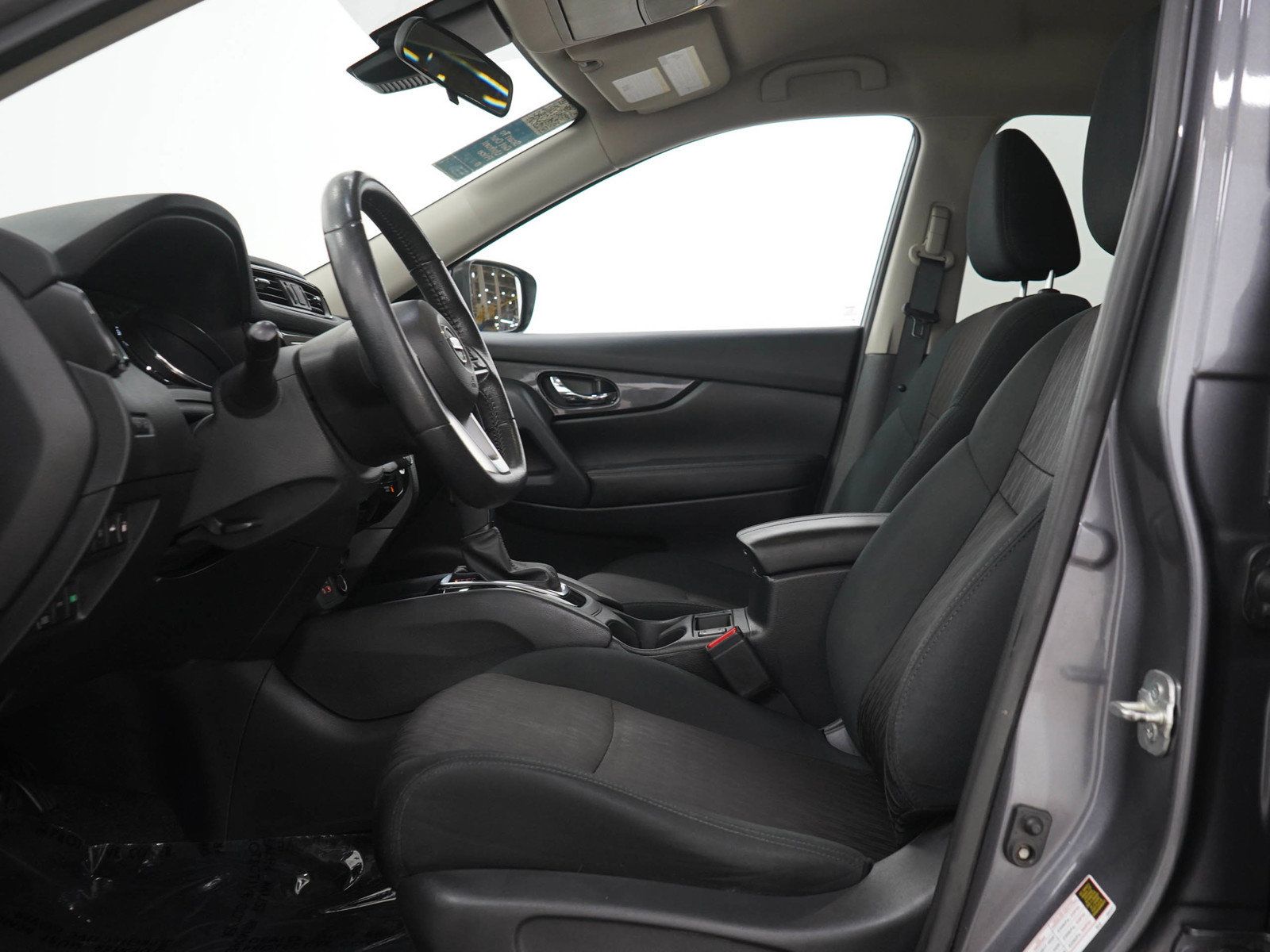 Used 2019 Nissan Rogue SV AWD/4WD image 22