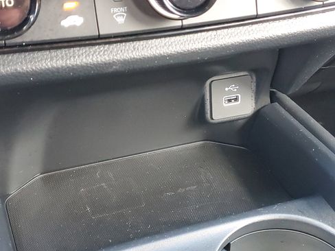 Certified 2024 Honda HR-V LX image 25