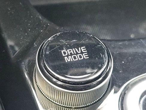 Used 2023 Kia Seltos S w/ Navigation Package image 27