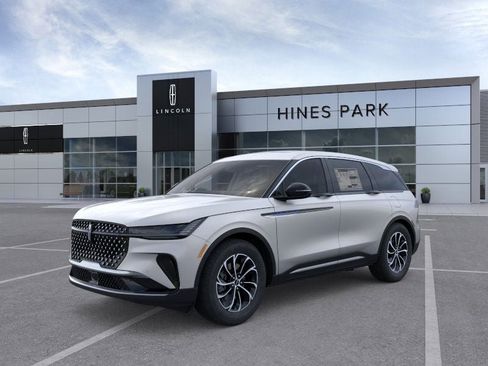 New 2026 Lincoln Nautilus Premier w/ Equipment Group 102A image 1