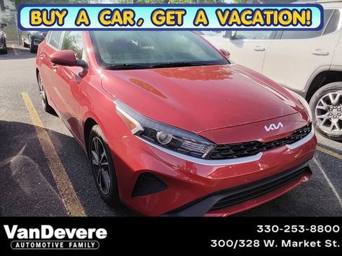 Used 2023 Kia Forte LXS FWD image 1