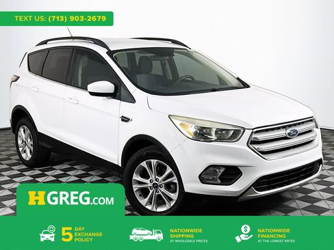 Used 2018 Ford Escape SE FWD image 1