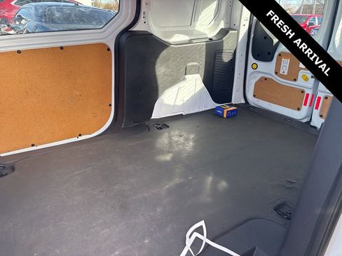 Used 2015 Ford Transit Connect XLT image 12