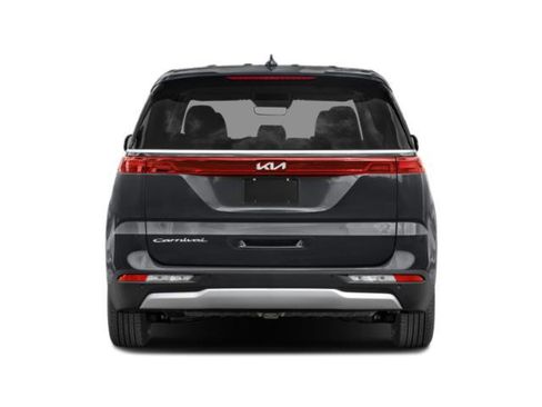 Used 2024 Kia Carnival LX FWD image 8