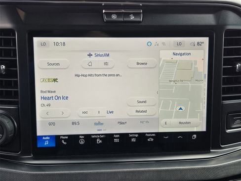 Used 2025 Ford F250 Platinum image 14