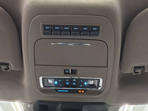 Used 2026 Ford F250 Platinum w/ Platinum Plus Package AWD/4WD image 37