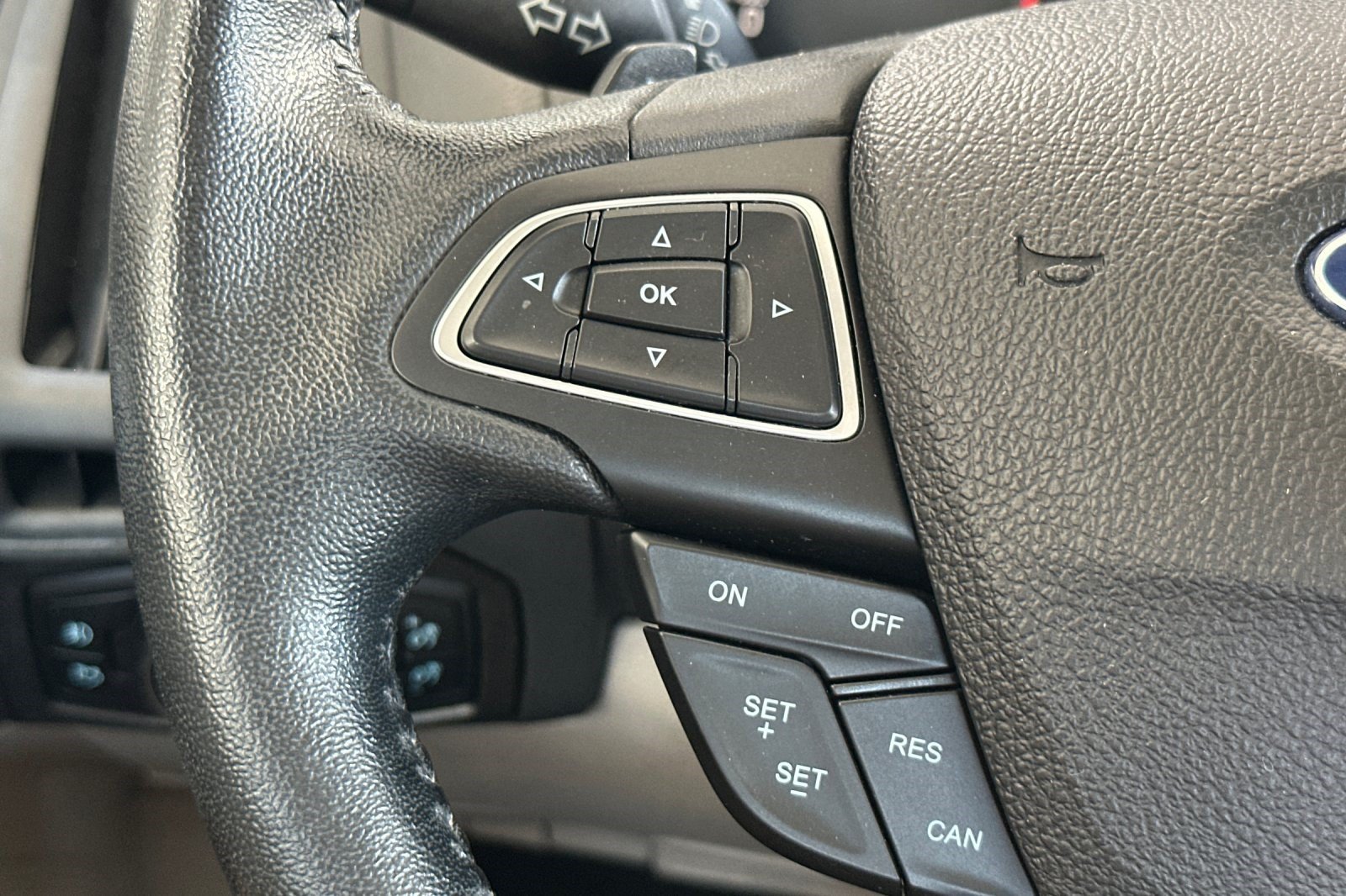 Used 2015 Ford Focus SE w/ SE Sport Package FWD image 27