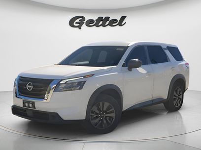 Used 2023 Nissan Pathfinder S