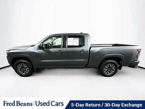 Used 2023 Nissan Frontier SV w/ Technology Package AWD/4WD image 5