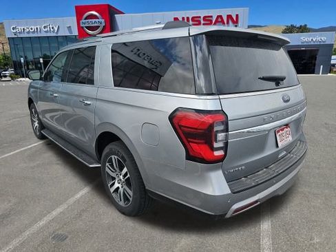 Used 2023 Ford Expedition Max Limited image 9