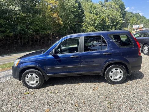 Used 2005 Honda CR-V LX image 6