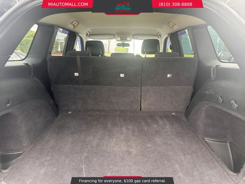 Used 2012 Jeep Grand Cherokee Laredo AWD/4WD image 20