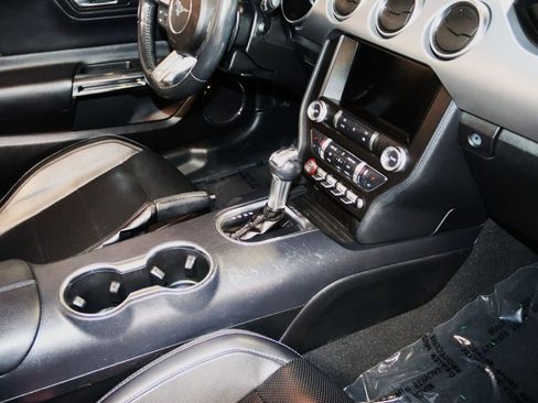 Used 2021 Ford Mustang Premium image 58