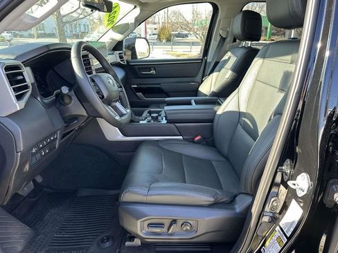 Used 2024 Toyota Tundra Limited image 16