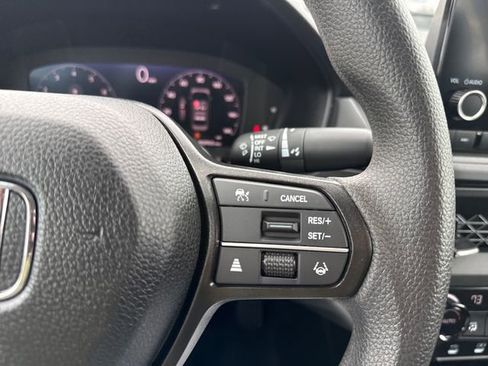 Used 2025 Honda Accord SE image 26