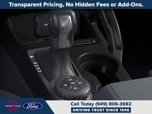 New 2025 Ford Bronco Badlands image 17