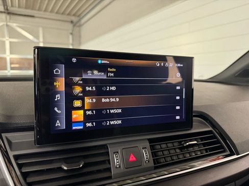 Used 2023 Audi Q5 2.0T Prestige w/ Prestige Package image 26