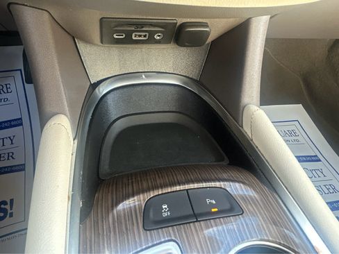 Used 2024 Chevrolet Malibu LT image 34