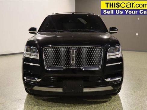 Used 2018 Lincoln Navigator L Reserve w/ Technology Package AWD/4WD image 2