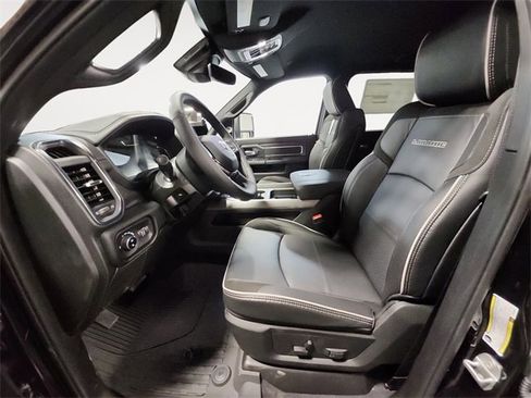 New 2025 RAM 3500 Laramie image 9