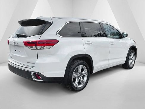 Used 2019 Toyota Highlander Limited AWD/4WD image 9