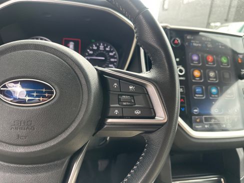 Used 2023 Subaru Ascent Premium w/ Convenience Package AWD/4WD image 33