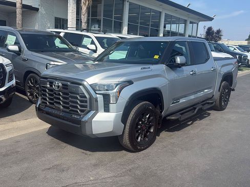 Used 2026 Toyota Tundra Platinum w/ TRD Off-Road Package AWD/4WD image 2